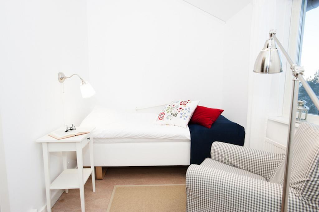 Hotel Ah Stifts- & Konferensgard Ljungskile Pokój zdjęcie